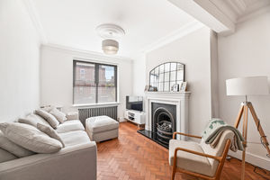 Lounge- click for photo gallery